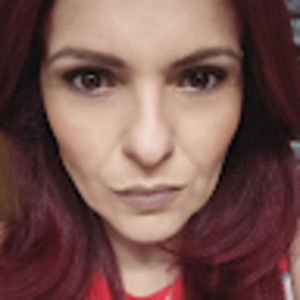 Meet your Posher, Leyda